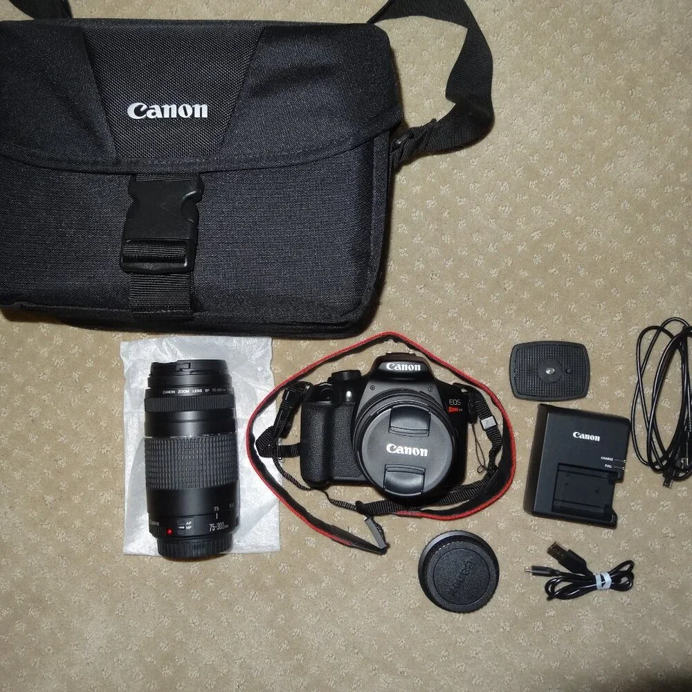 Canon EOS Rebel T6 DSLR Camera Kit (18-55mm + 75-300mm + Bag)